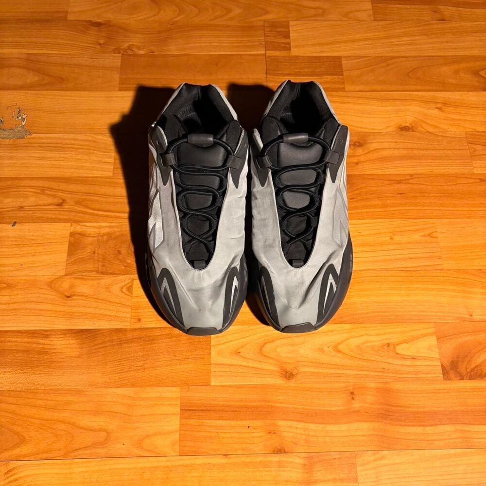 Adidas Yeezy Boost 700 MNVN Metallic Size 10.5 Grey Silver Sneakers